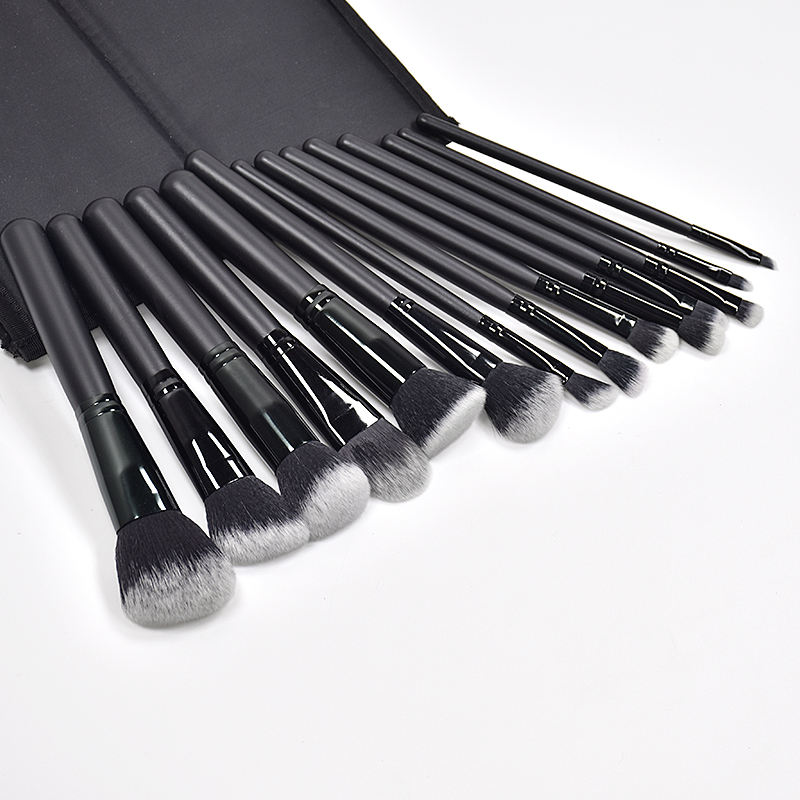 Makeup Brush Feature 2
