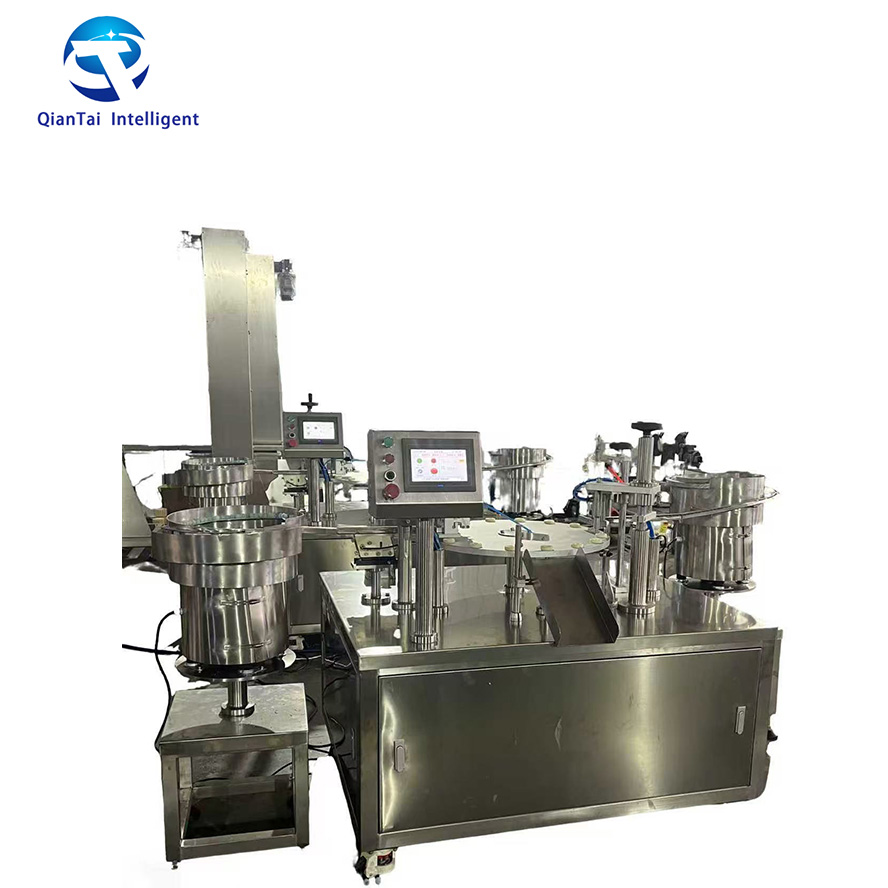 Automatic sponge filling and capping machine