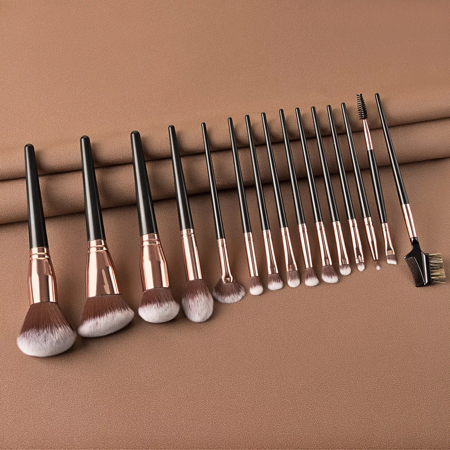 HMU Hot Selling Make up Brushes Black Gold Manufacturers OEM 7 10 15 Pcs Makeup Brush Set With Case