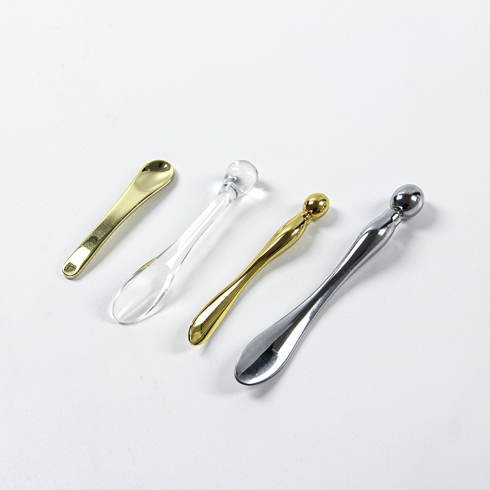 Luxury Metal Gold Plastic Lifting Face Cream Applicator Beauty Scoop Lip Cream Spoon Metal Silver Cream Metal Cosmetic Spatula