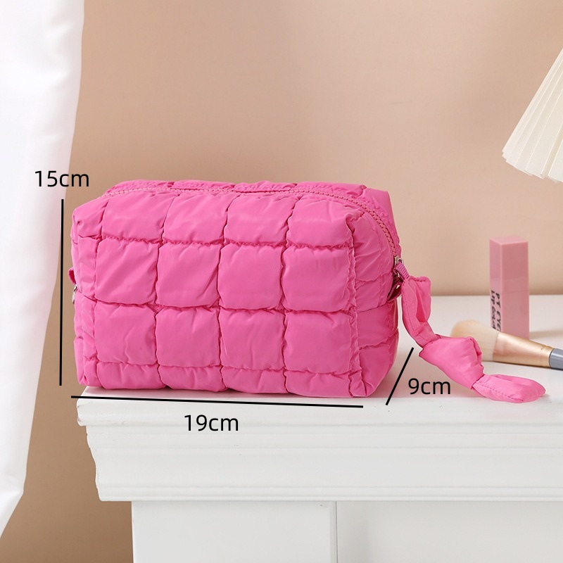Wholesale Price OEM ODM Student Women Storage Makeup Bags Cosmetic Pouch Bags Organizer With Logo