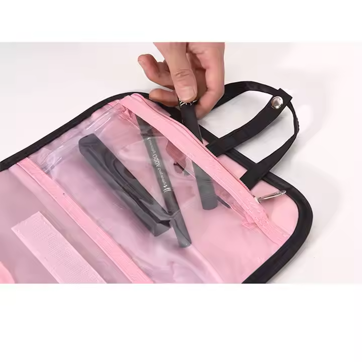 High Quality Custom Cosmetic Travel Kit Factory Wholesale Waterproof Makeup Bag Fashion Logo Print Cover Closure Trending New