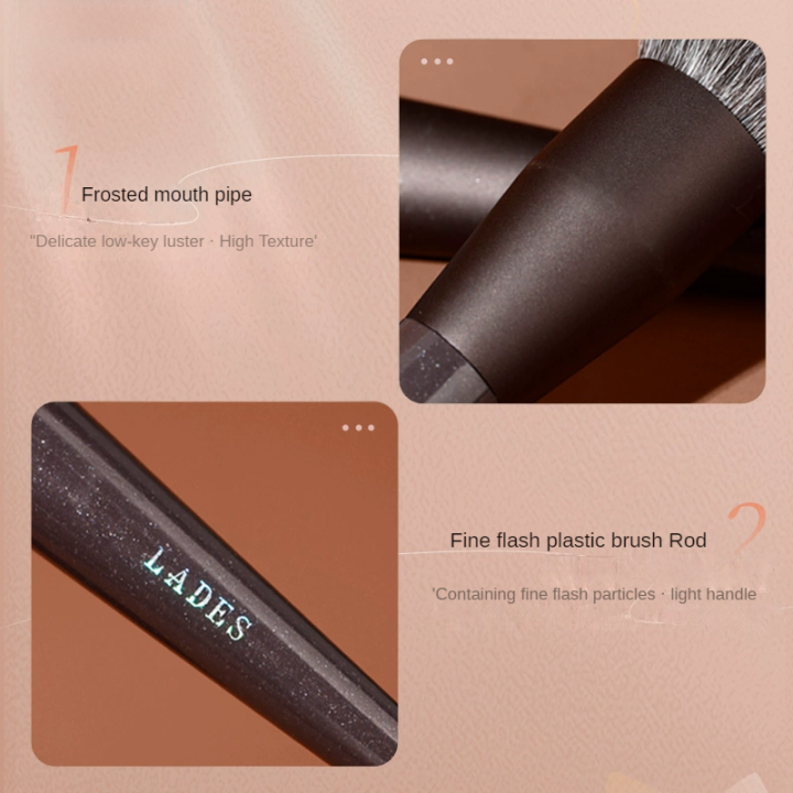 High Quality 12-Piece Makeup Brushes With Plastic Handle Private Label Face Brushes For Concealer For Face Makeup