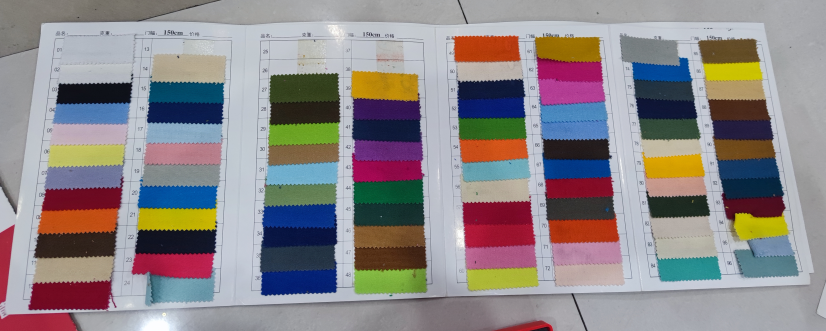 Cosmetic Bag View 9