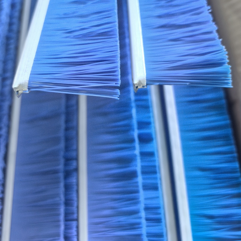 Thickened Nylon Dust Brush Linear Mechanical Brush With Sealing Strip Dust Collection Brush