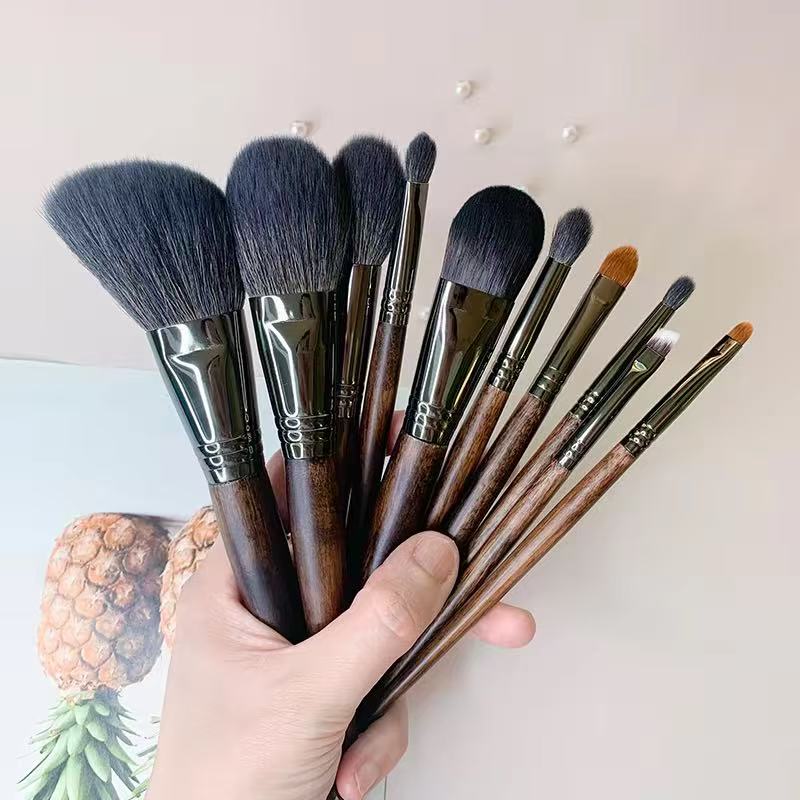 New Eco-Friendly Customizable 10-Piece Synthetic Fibre Handmade Private Label Beauty Tools Makeup Brushes Set for Everyday Use