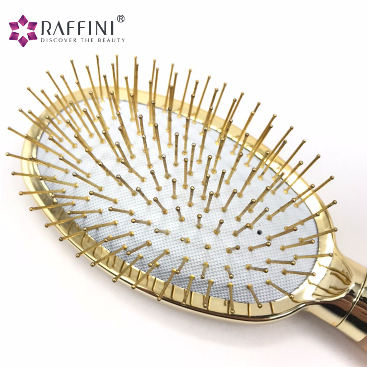 Luxury Gold Cushion Hair Brush Details 1