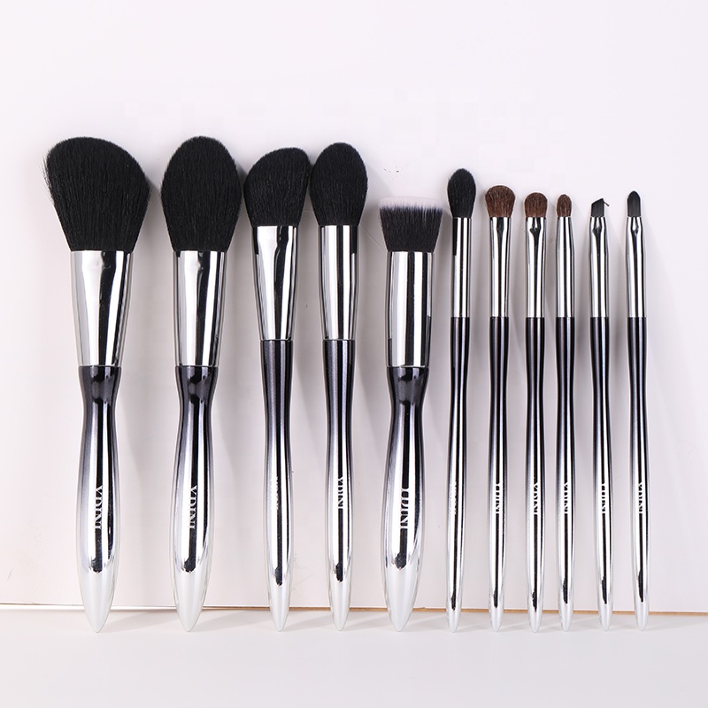 YDINI Manufacturer Direct 11pcs Natural Custom Logo Professional Plastic Handle Makeup Artist Brush Set