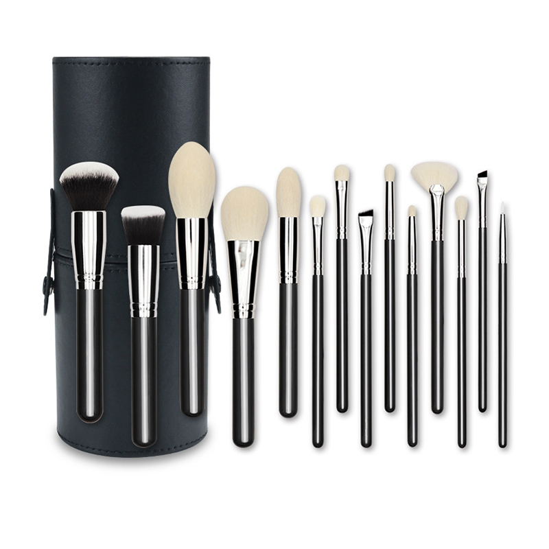 8Pcs Luxe Soft Multi Tasker Flat Head Makeup Brush Set Tool Cosmetics Professional Single Luxury With Portable Case Makeup Brush