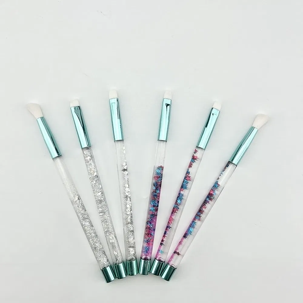 Cosmetic Kit Manufacturing Enhanced Color Development Makeup Kabuki Brush