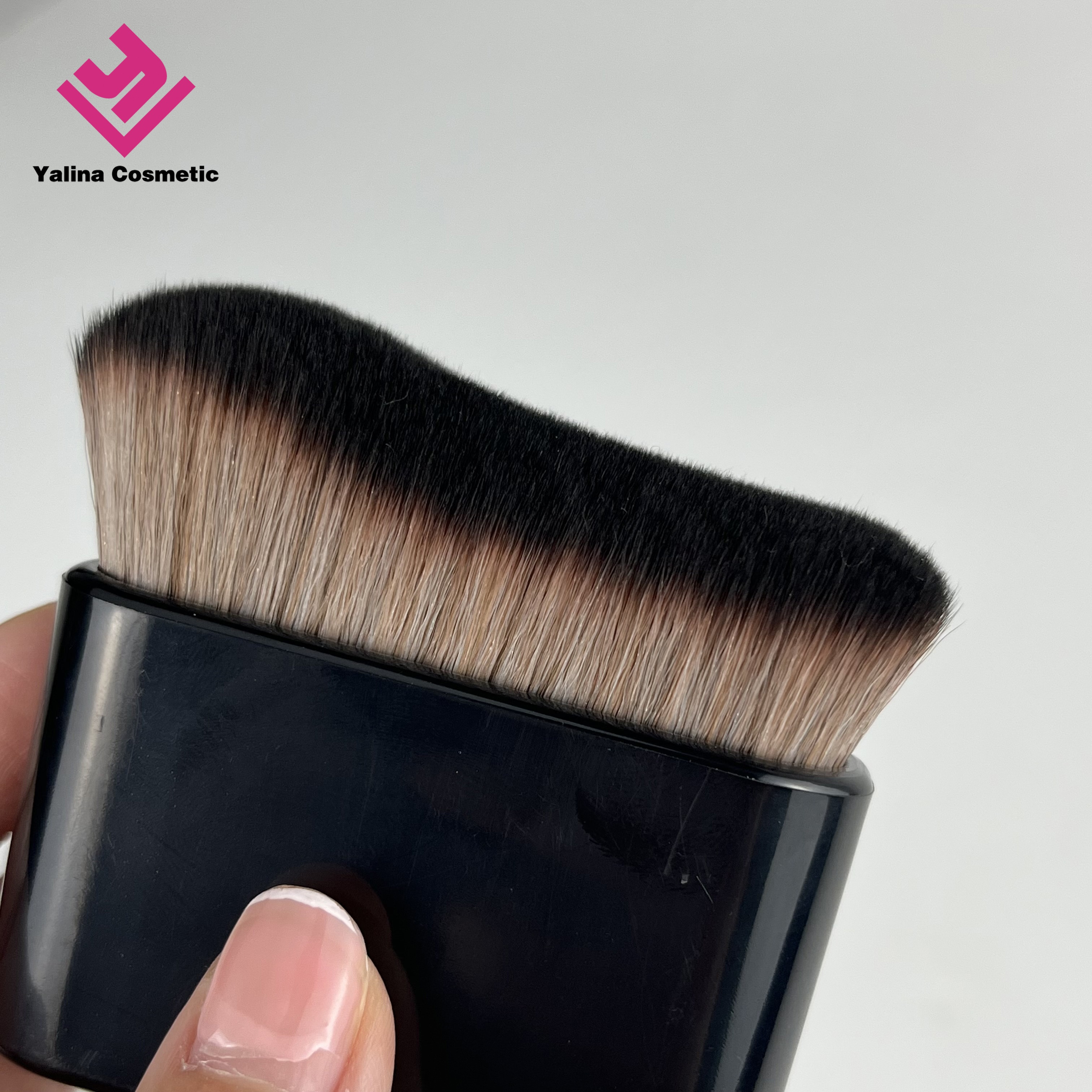 Yalina Custom Logo Big Size Kabuki Tanning Body Applicator Brush Foundation Makeup Single Brush