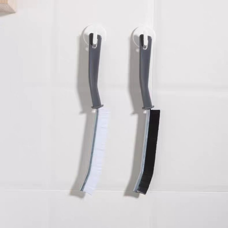 Gap Cleaning Brush Showcase 1