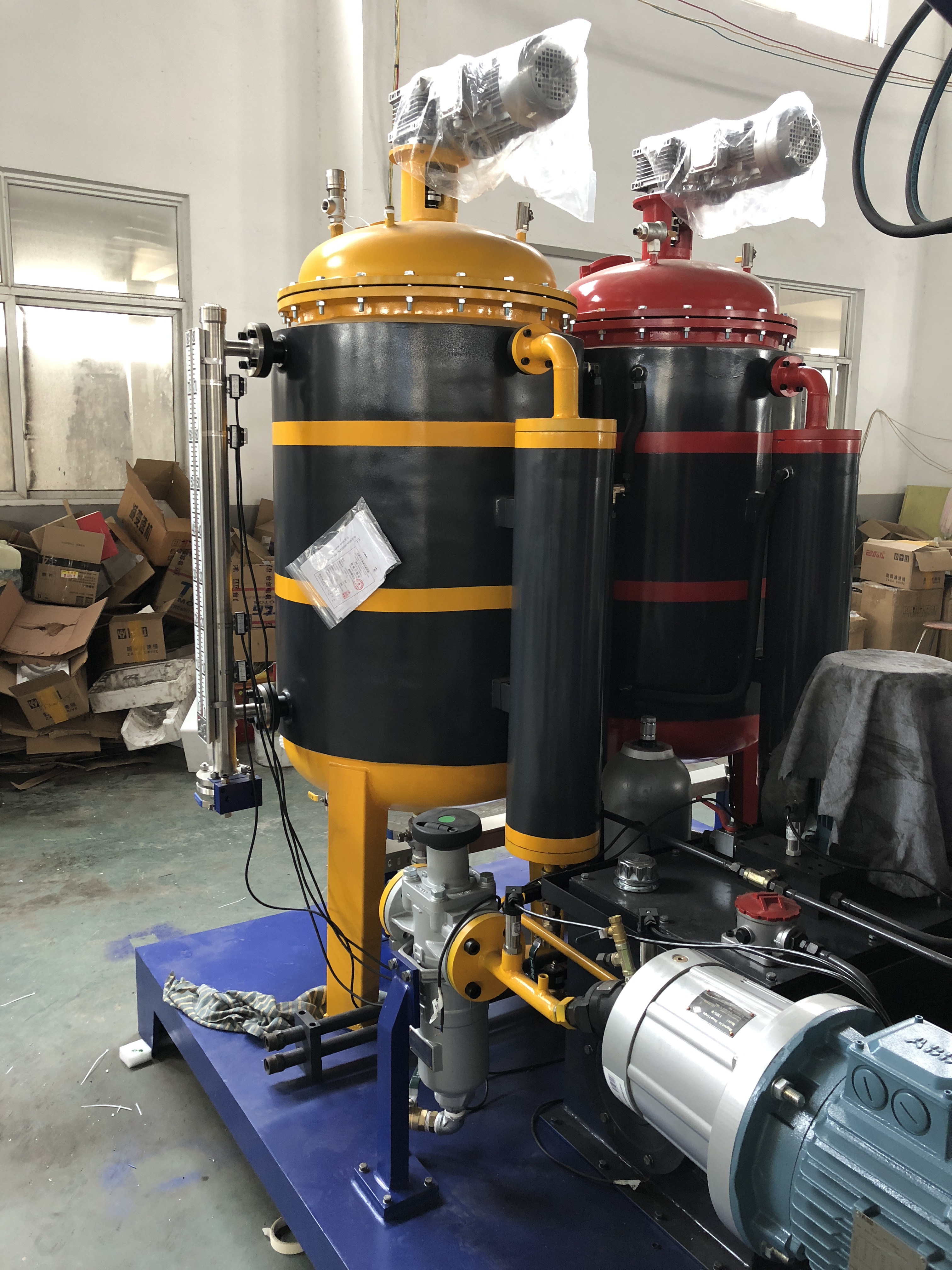 Material tank details