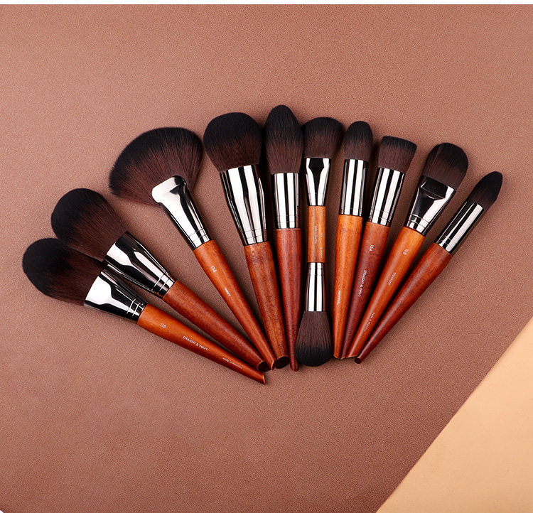Custom MUF112 Portable Foundation Brush Short Handle Brush Cruelty Free MUF Series Kabuki Makeup Brushes Manufacturer