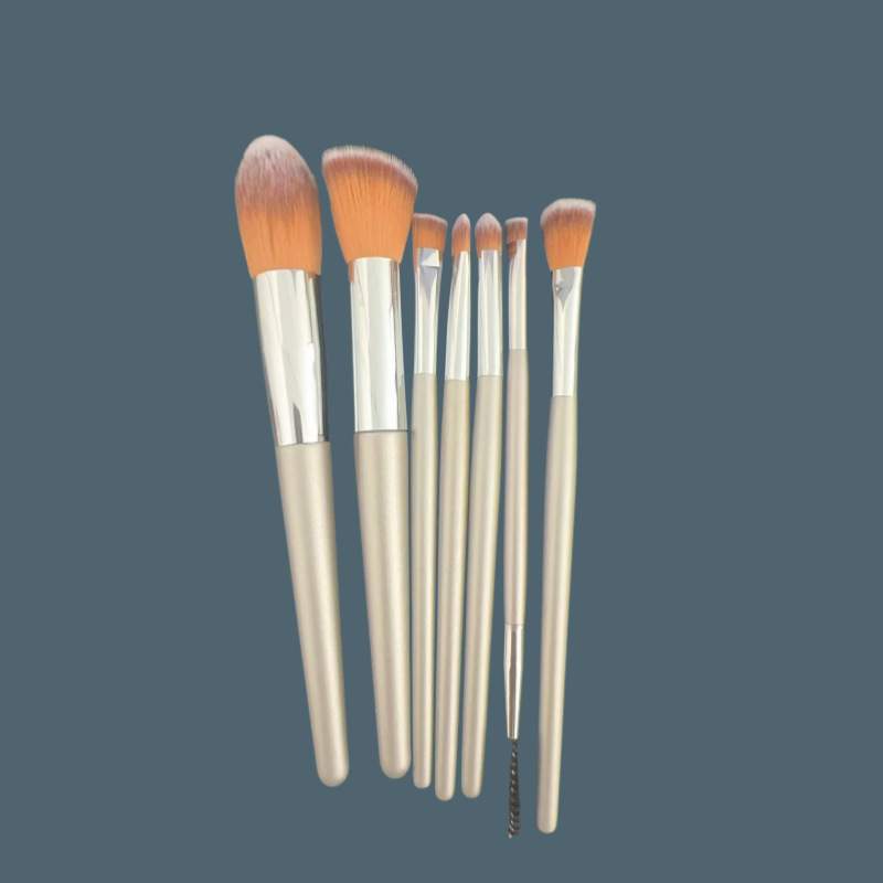 Brush Detail 5
