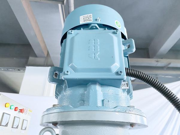 250L Liquid Detergent Mixing Tank Movable Design Beauty Lotion Homogenizer Maker Shampoo Gel Stirring Blender