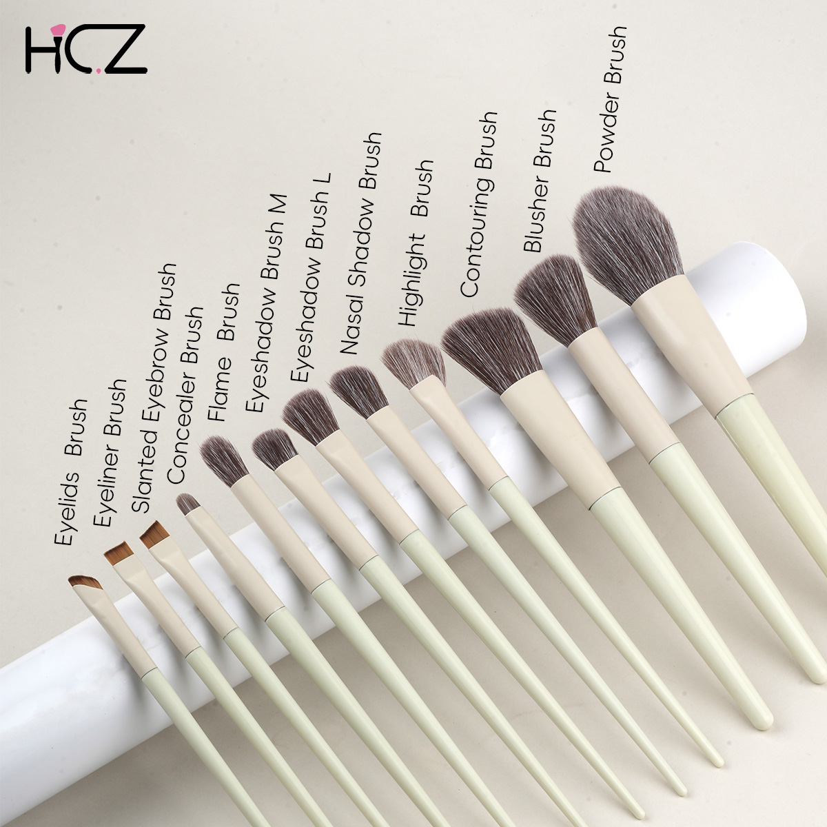 Hechunzi Best Seller Makeup Brushes Wooden Handle Custom Make-Up Brush Synthetic Professional Makeup Brushes Kits Custom Logo