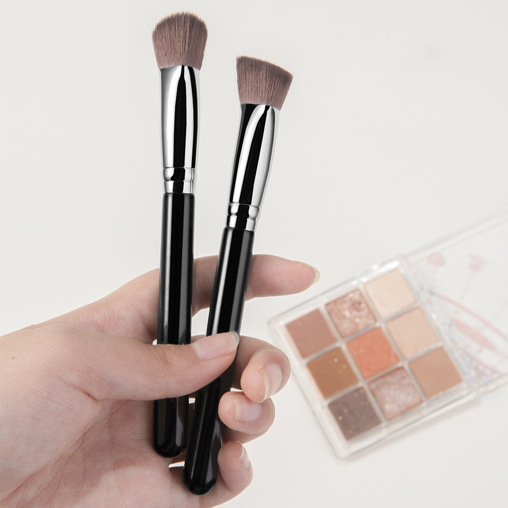 Customized Single Makeup Brush with Comfortable Handle Angled Blush Concealer Application Features New Synthetic Fiber Design