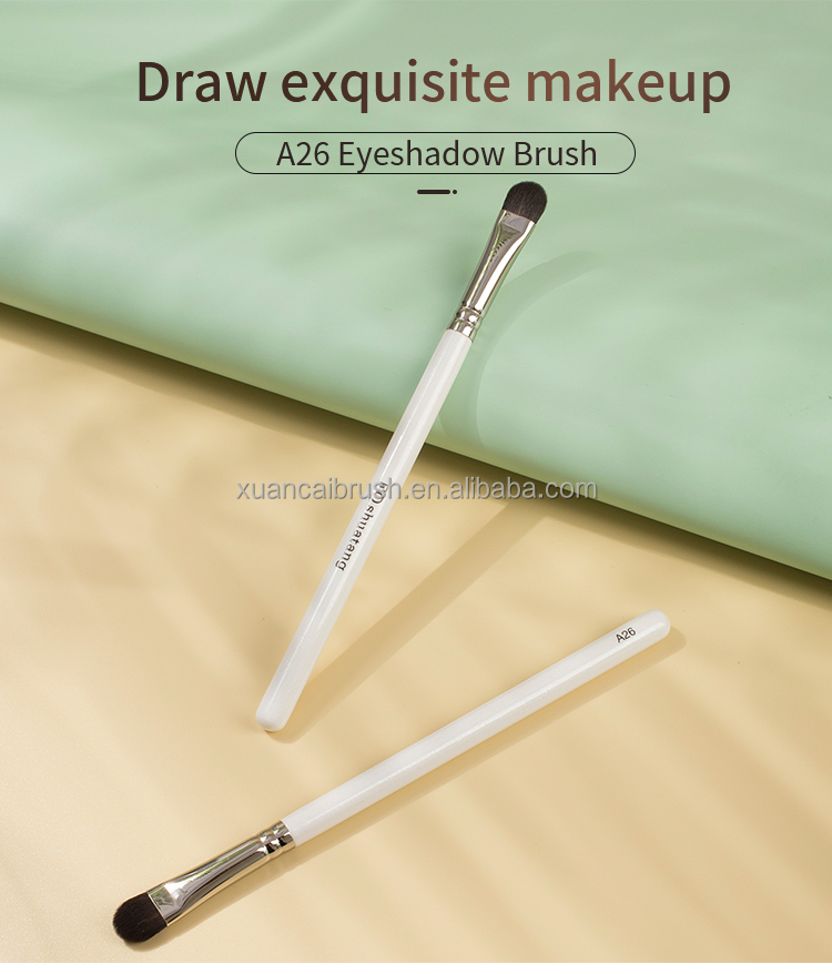 Makeup Brush Feature 1
