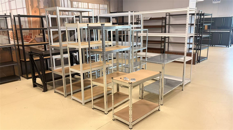 Industrial drive-in warehouse racking solutions