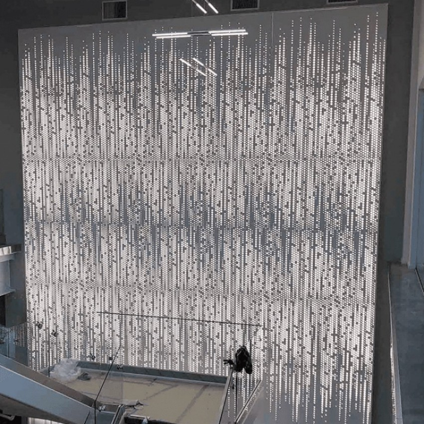 Spray Paint 1.5mm 2.5mm Round Hole Mirror Finish Aluminum Perforated Metal Sheet for Hotel Lobby Screens Decorative Plate