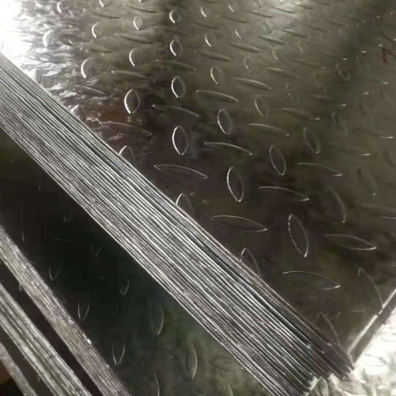 Low Price Carbon Tear Drop Checkered Plate Nosing Stair Treads