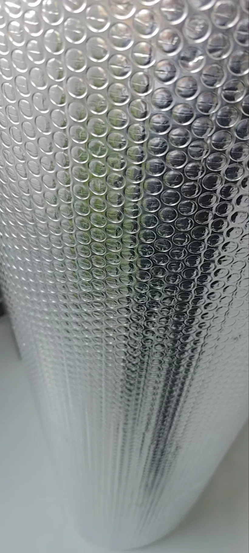 Customized Thickness Reflective Insulation Aluminum Foil Bubble Wrap Thermal Insulation Building Insulation Materials