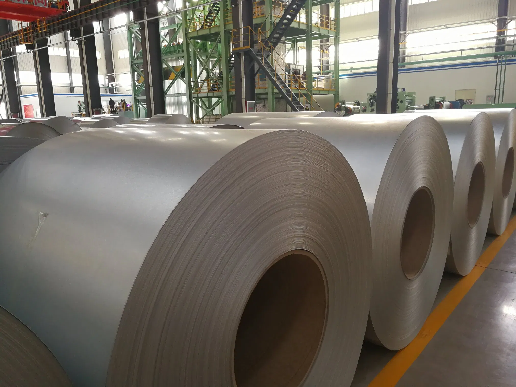 Corrugated Sheet/Prepainted Color Coated/Zinc-Coated/Galvalume/Aluminum/Roofing /Metal Steel Products