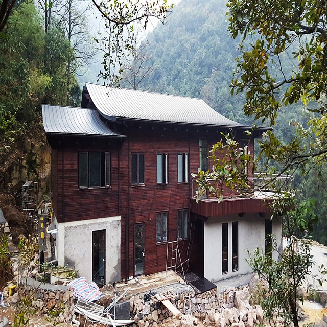 Commercial Standing Seam Cladding Systems