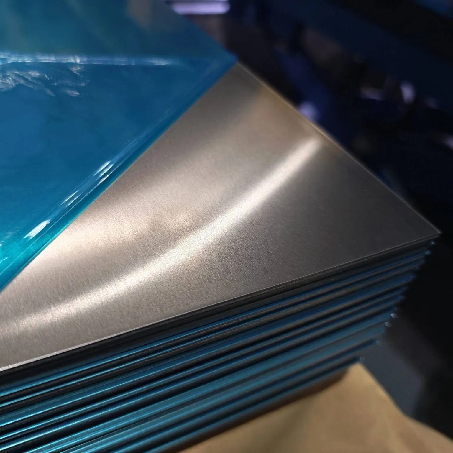 Durable 4X8 Foot 2024 T3 Aluminum Checker Plate for Flooring Solutions