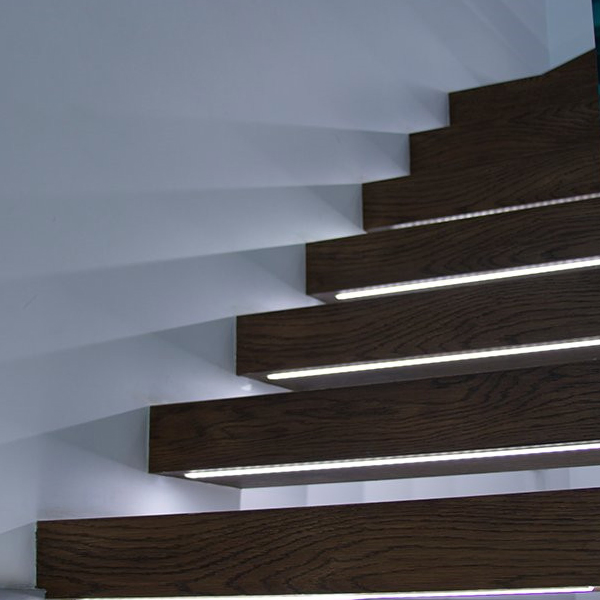 Red Oak Wood Tread Stairs Floating Staircase