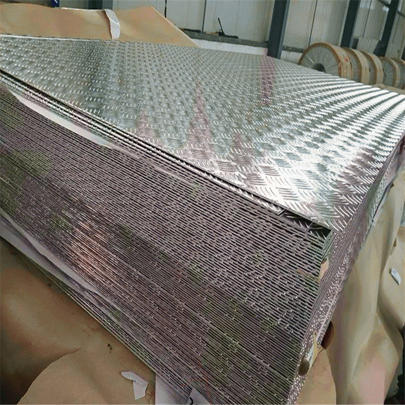 Color Coated Brushed Patterned Alloy 6013/6014/6101/6103/6261/6262 Aluminum Diamond Sheet for Building Facades or Roofing