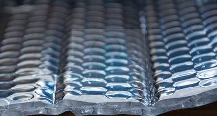 Double Sided Metalized Bubble Foil Sheets for Anti Drop Thermal-Insulation