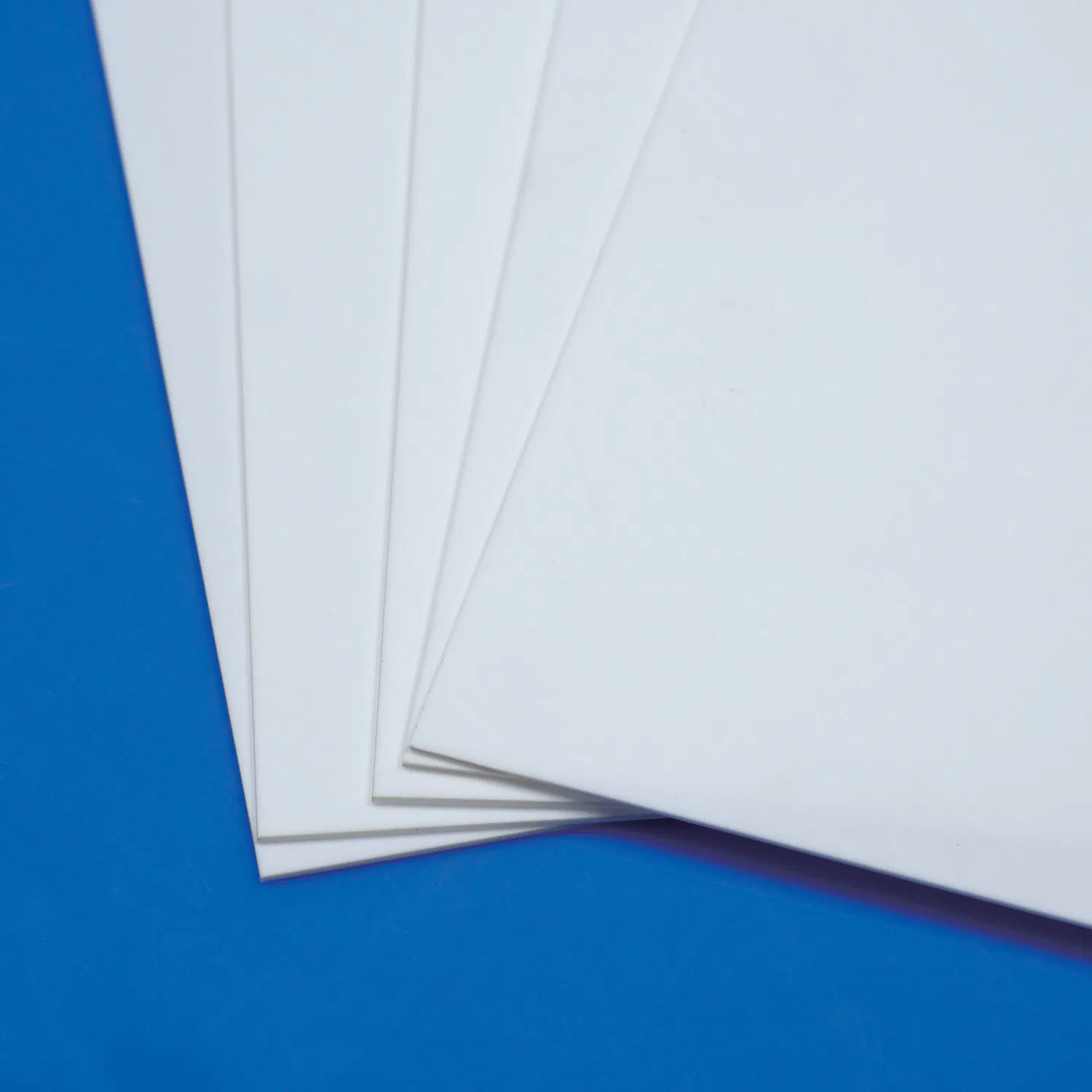 High Temperature Insulated Aluminum Oxide Al2O3 PCB High Alumina Ceramic Sheet