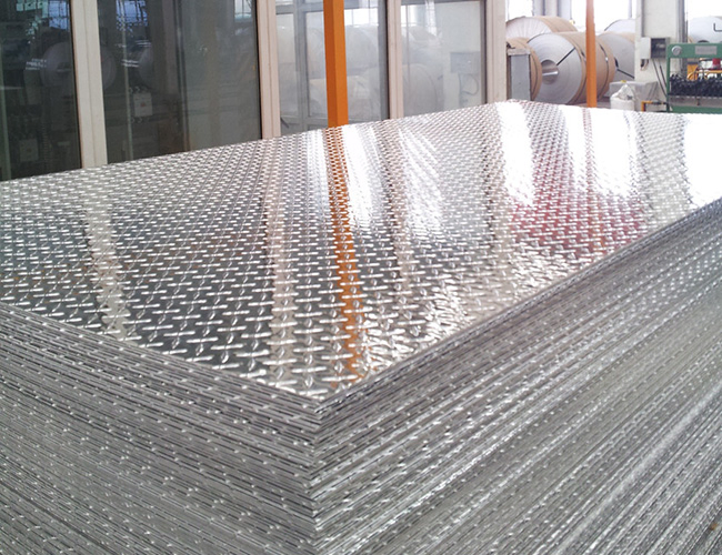 Aluminum Skid Plate One Bar Diamond Pattern, Anti Slip Checkered Plate Material