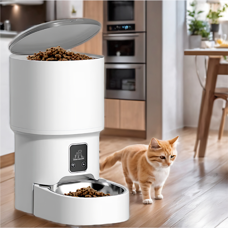 Factory Direct 4L Pet Automatic Feeder Remote Timing Dog Feeding Machine