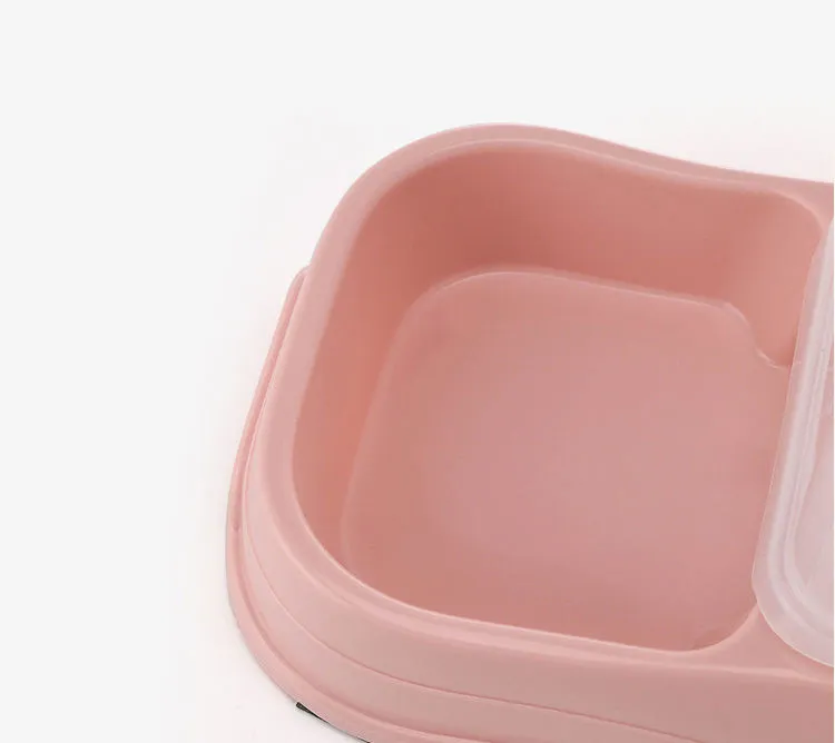 Pet Feeder Detail 10