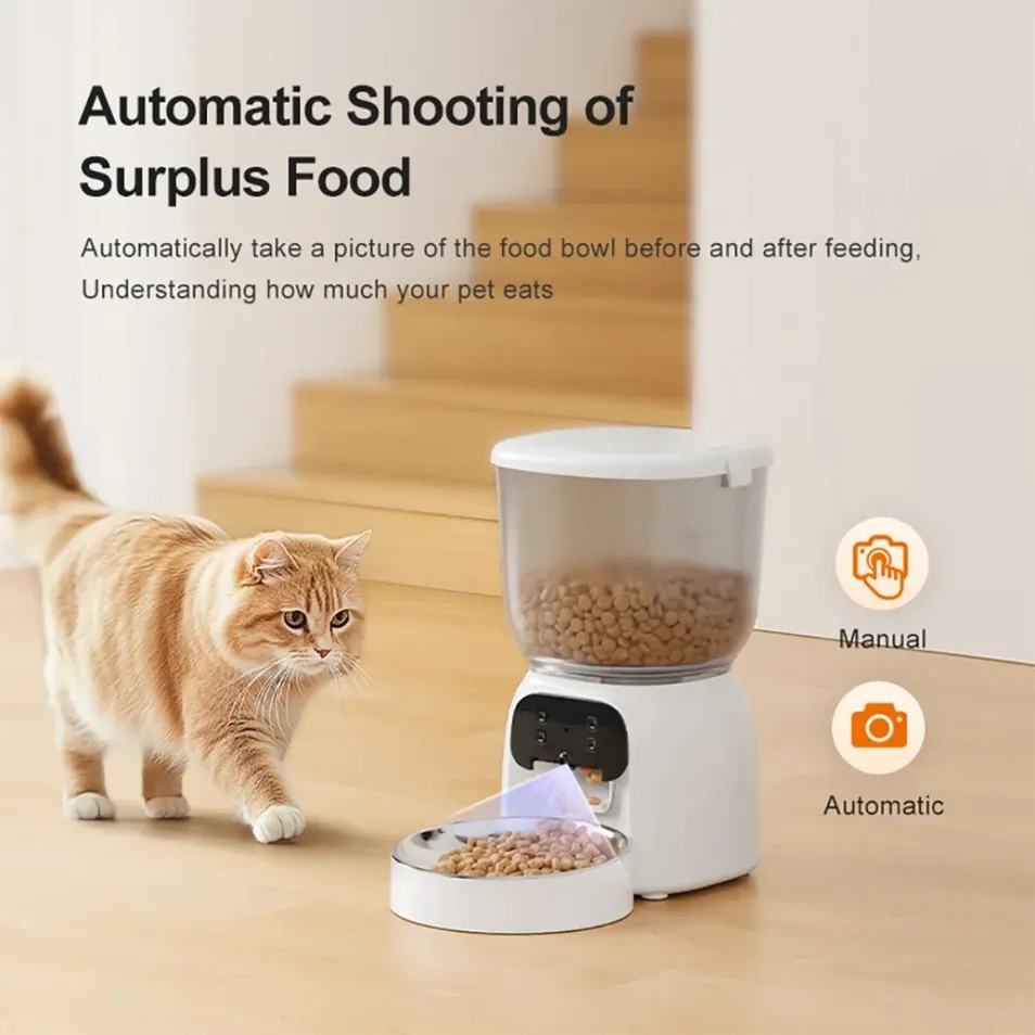 Smart Pet Feeder View 1