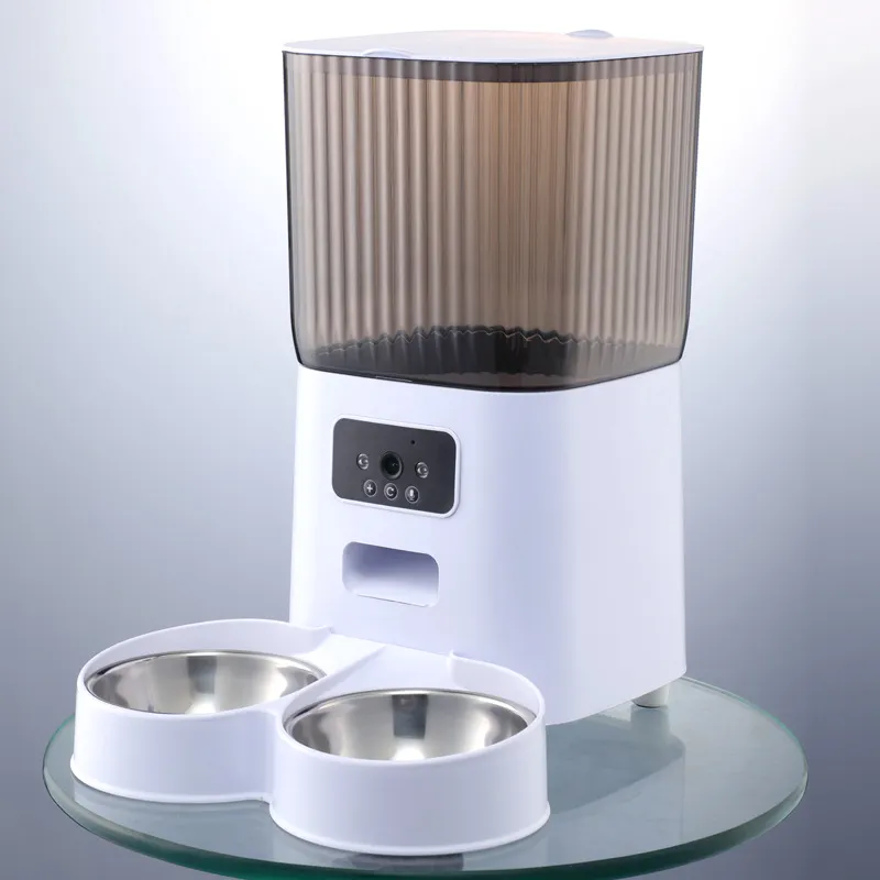 Smart Automatic Cat Feeders Detail 2