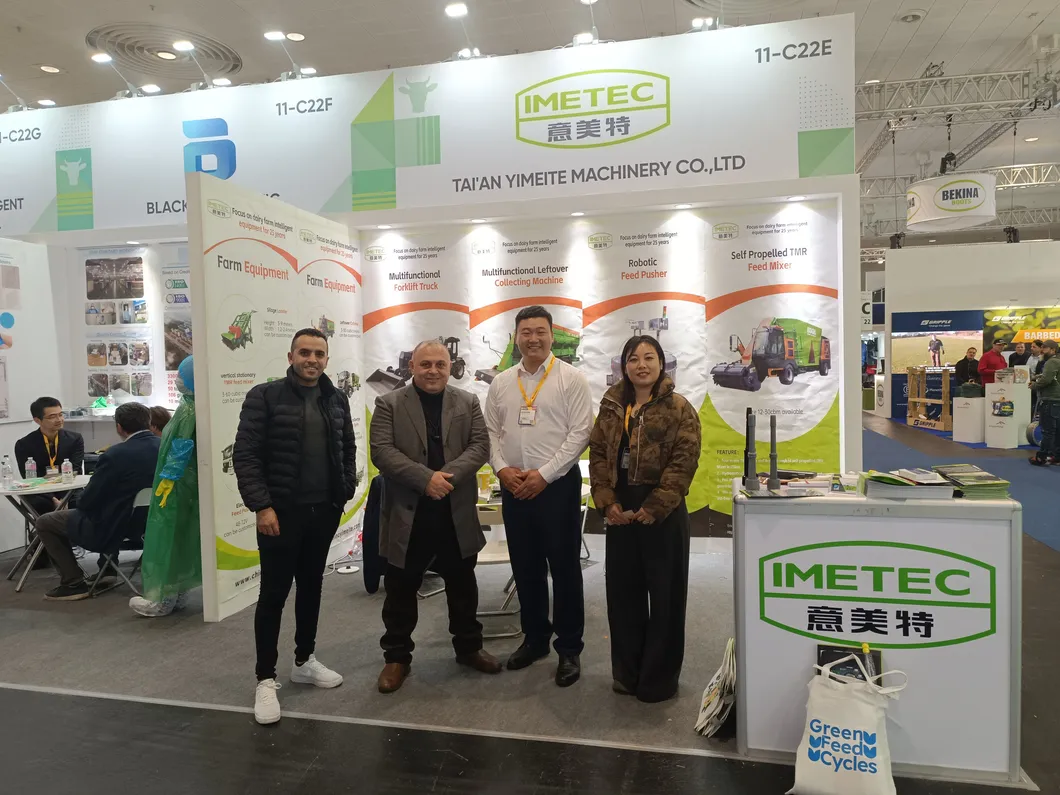 Smart GPS Livestock Feeding Robot with Real-Time Data Management