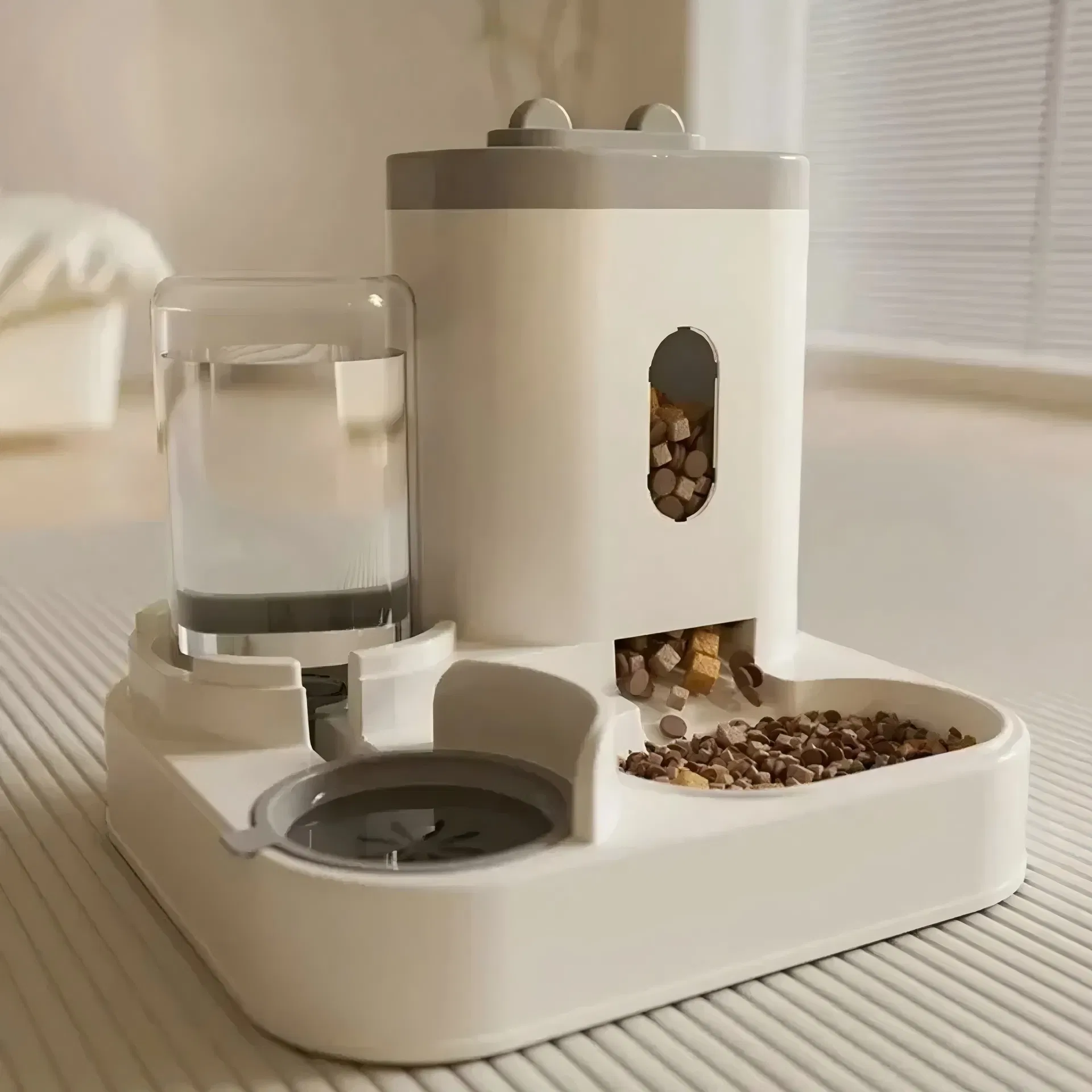 Pet Feeder View 10