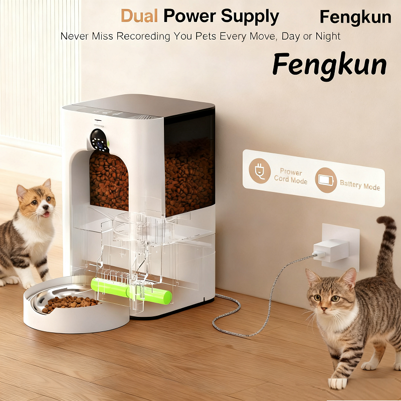 APP Controlled Laser Toy and Pet Feeder Tank Pet Product
