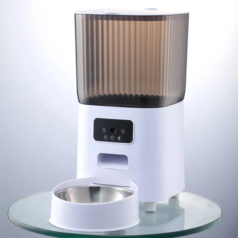 Smart Automatic Cat Feeders Detail 1
