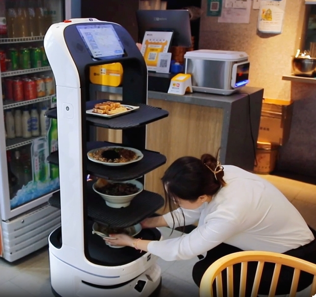 High Quality Deepblue Indoor Delivery Robot Smart Delivery Robot for Cafeteria Delivery