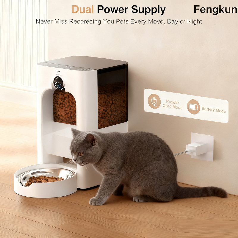 APP Controlled Laser Toy and Pet Feeder Tank Pet Product