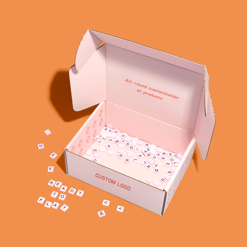 Fabricante OEM Caixa Postal de Papelão Personalizada Impressa em Cores Embalagem de Papel Caixa de Envio Corrugada para Vestuário