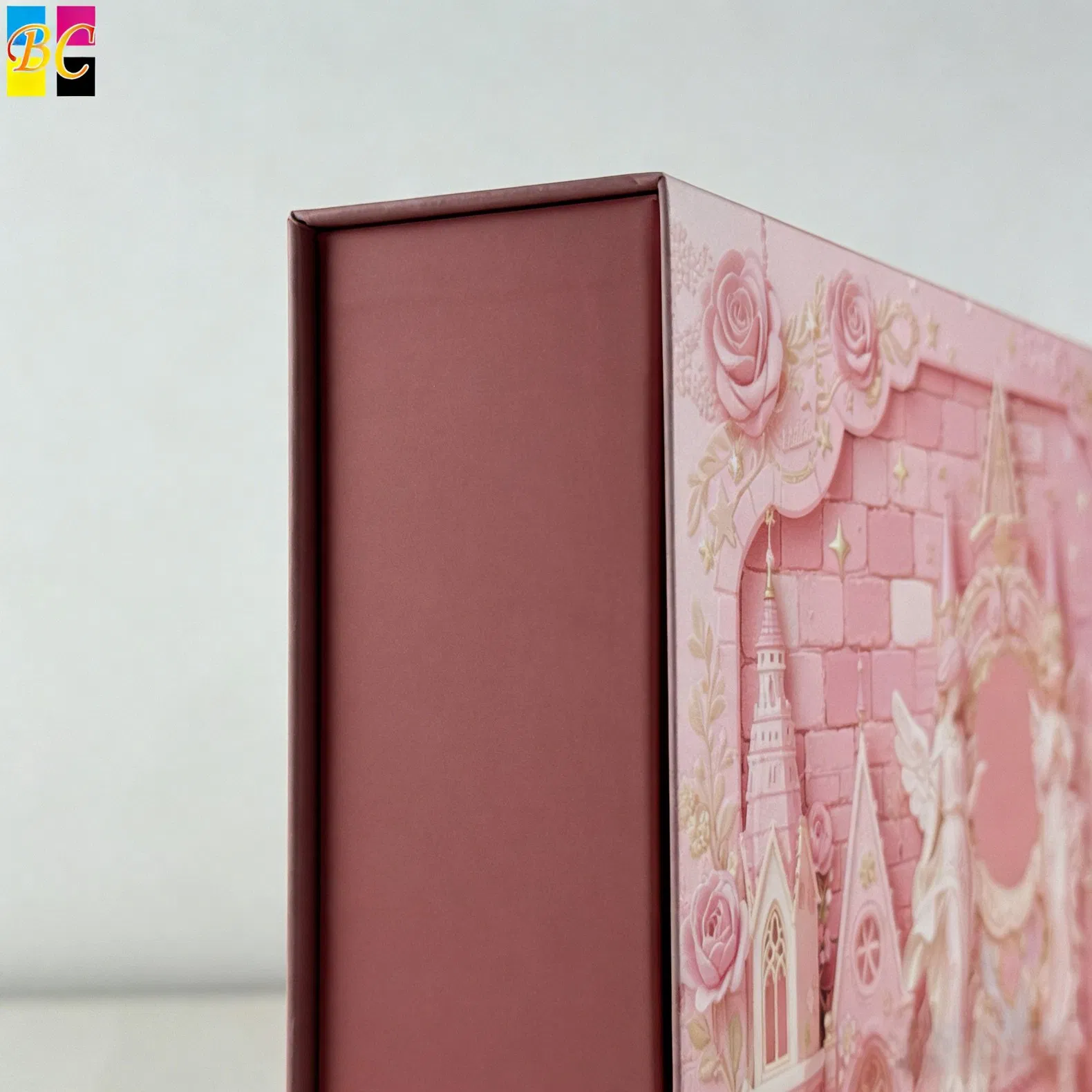 Caixa de presente de papel premium em forma de livro para cuidados com a pele com inserto personalizado