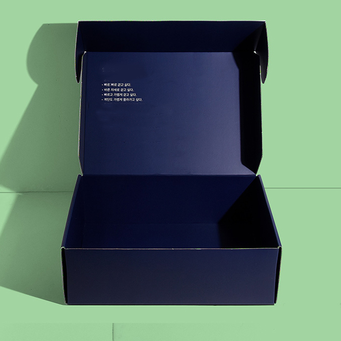 Fábrica de Amostras Gratuitas Fabricante Tamanhos Personalizados Cartão de Envio de Papelão Embalagem de Papelão Corrugado Caixa de Envio Cosmético para Embalagem de Produtos Eletrônicos
