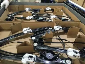 Caixas de papelão e plástico dobráveis reutilizáveis e ecológicas