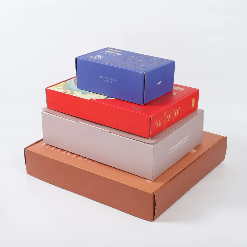 Durable Kraft Corrugated Paper Mailer Box for Clothing Express Packaging